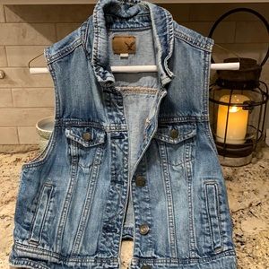 American Eagle denim vest